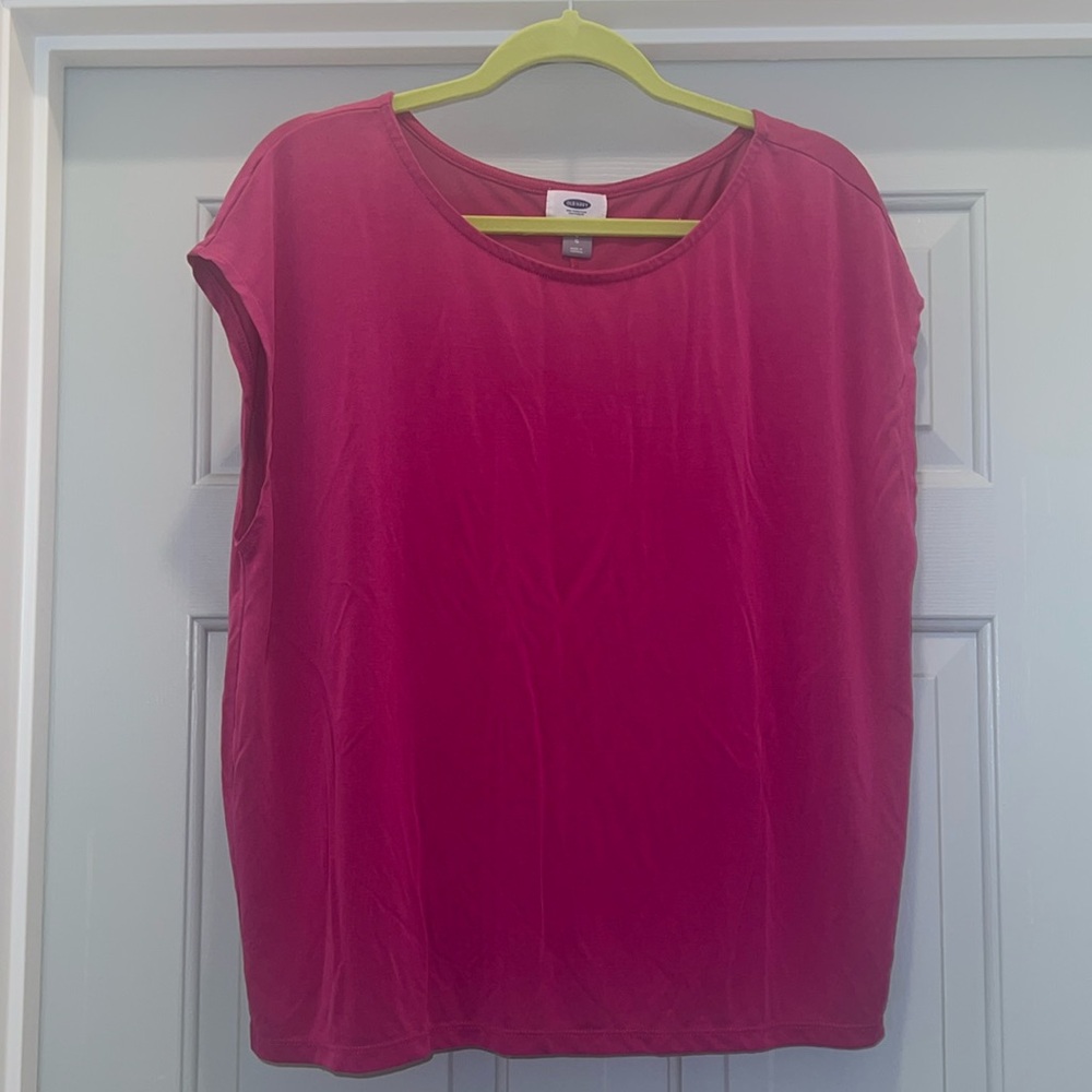 ON Cropped Muscle Tee - Magenta - L